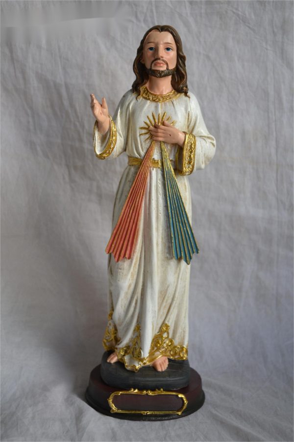 Heaven's Majesty Divine Mercy Statue